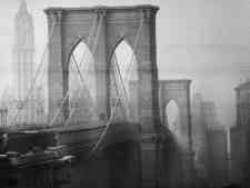 Leonard McCombe: New York City's Brooklyn Bridge